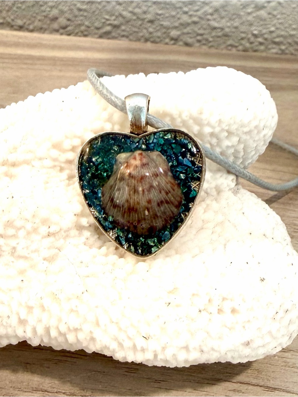 72. Heart shaped pendant necklace with real seashell and sea glass glitter